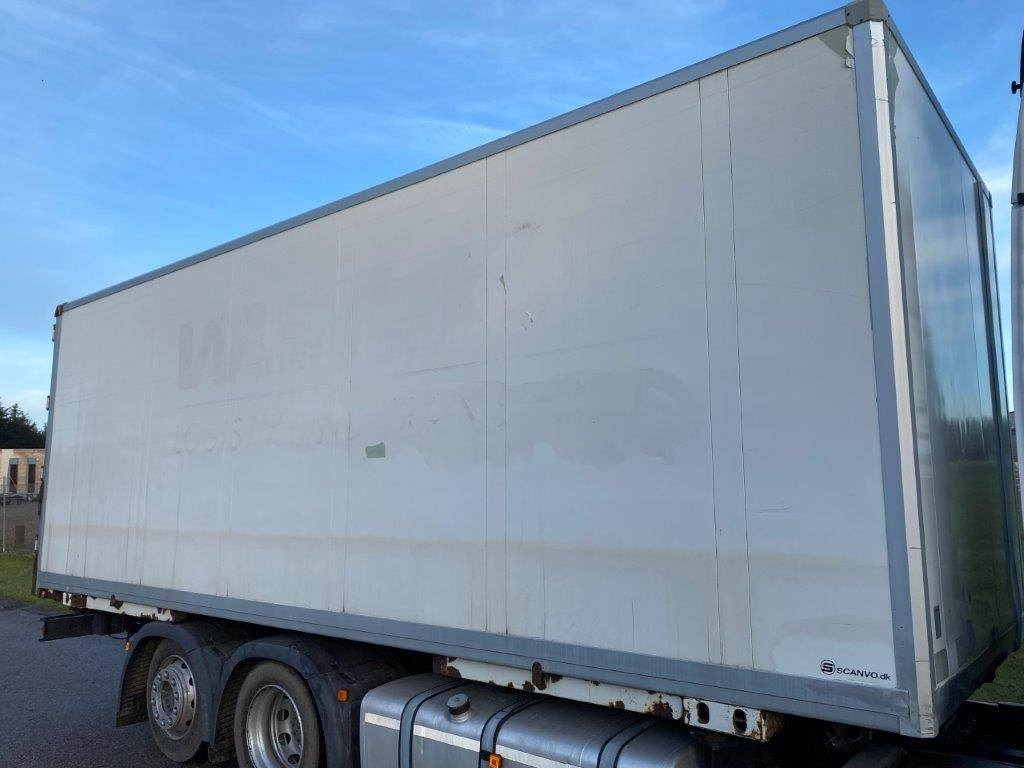 Schmitz WKO 7450 mm veksellad - Caja cerrada: foto 2 Schmitz WKO 7450 mm veksellad - Caja cerrada: foto 2