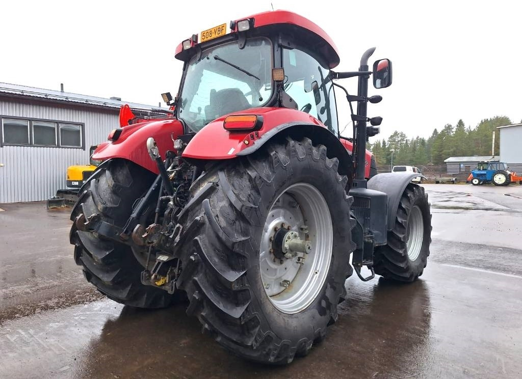 Case IH PUMA 200CXV ETUNOSTOLAITTEET  - Tractor: foto 4 Case IH PUMA 200CXV ETUNOSTOLAITTEET  - Tractor: foto 4