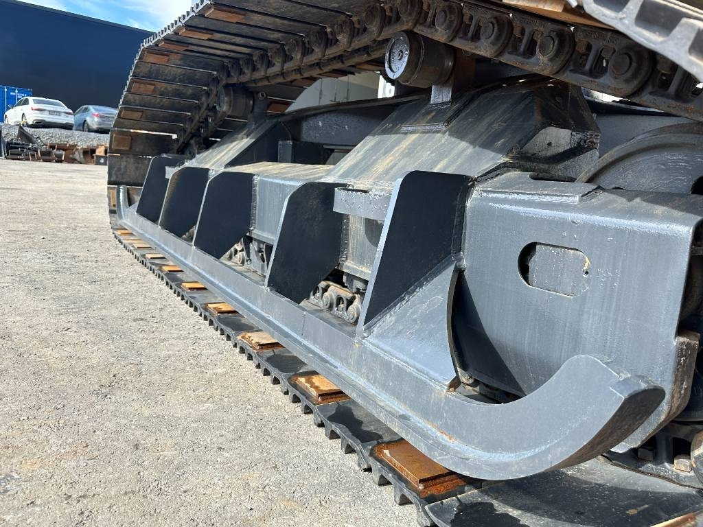 Excavadora de cadenas Doosan DX 140 LCR-5 metsäalusta: foto 10