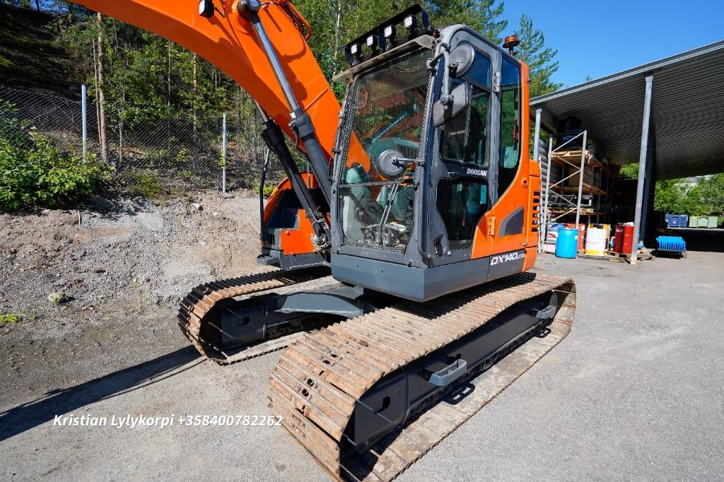 Excavadora de cadenas Doosan DX140LCR-5: foto 12