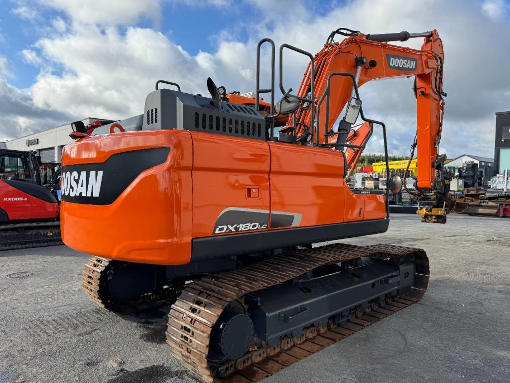 Doosan DX180LC-5 PYÖRITTÄJÄLLÄ - Excavadora de cadenas: foto 5 Doosan DX180LC-5 PYÖRITTÄJÄLLÄ - Excavadora de cadenas: foto 5