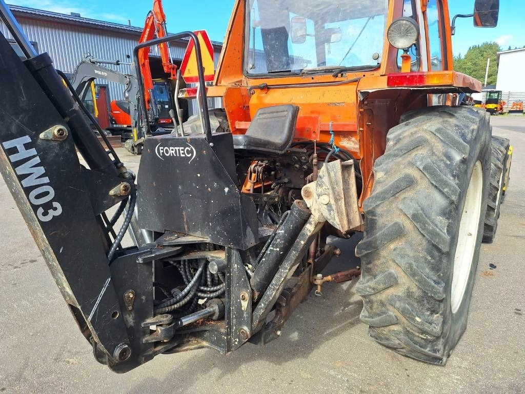 Fiat MYYTY! SOLD! 780DT KAIVUULAITTEELLA - Tractor: foto 4 Fiat MYYTY! SOLD! 780DT KAIVUULAITTEELLA - Tractor: foto 4