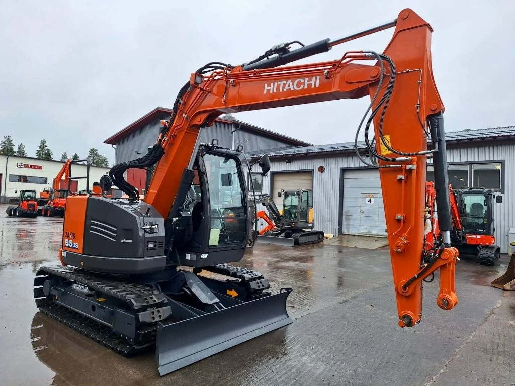 Hitachi MYYTY!!SOLD!! ZX85US-6 UUSI, KÄYTTÄMÄTÖN - Miniexcavadora: foto 5 Hitachi MYYTY!!SOLD!! ZX85US-6 UUSI, KÄYTTÄMÄTÖN - Miniexcavadora: foto 5