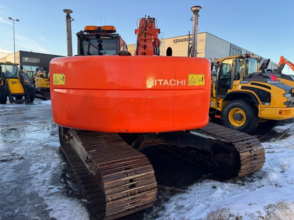 Hitachi Myyty! ZX225USRLC-3 - Excavadora de cadenas: foto 3 Hitachi Myyty! ZX225USRLC-3 - Excavadora de cadenas: foto 3