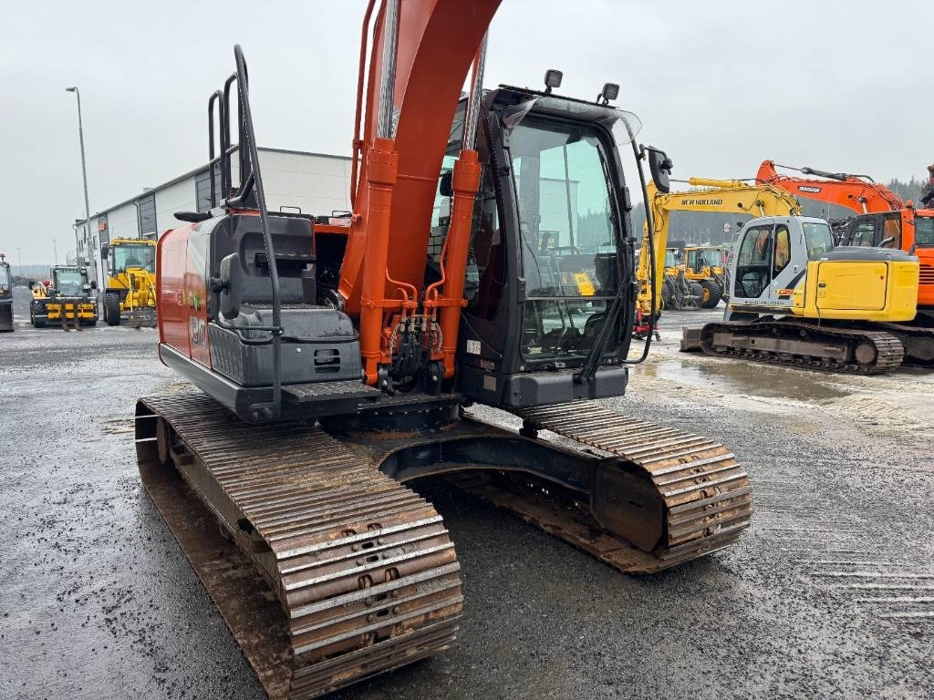 Hitachi ZX130LCN-7 -STAGE V- - Excavadora de cadenas: foto 5 Hitachi ZX130LCN-7 -STAGE V- - Excavadora de cadenas: foto 5