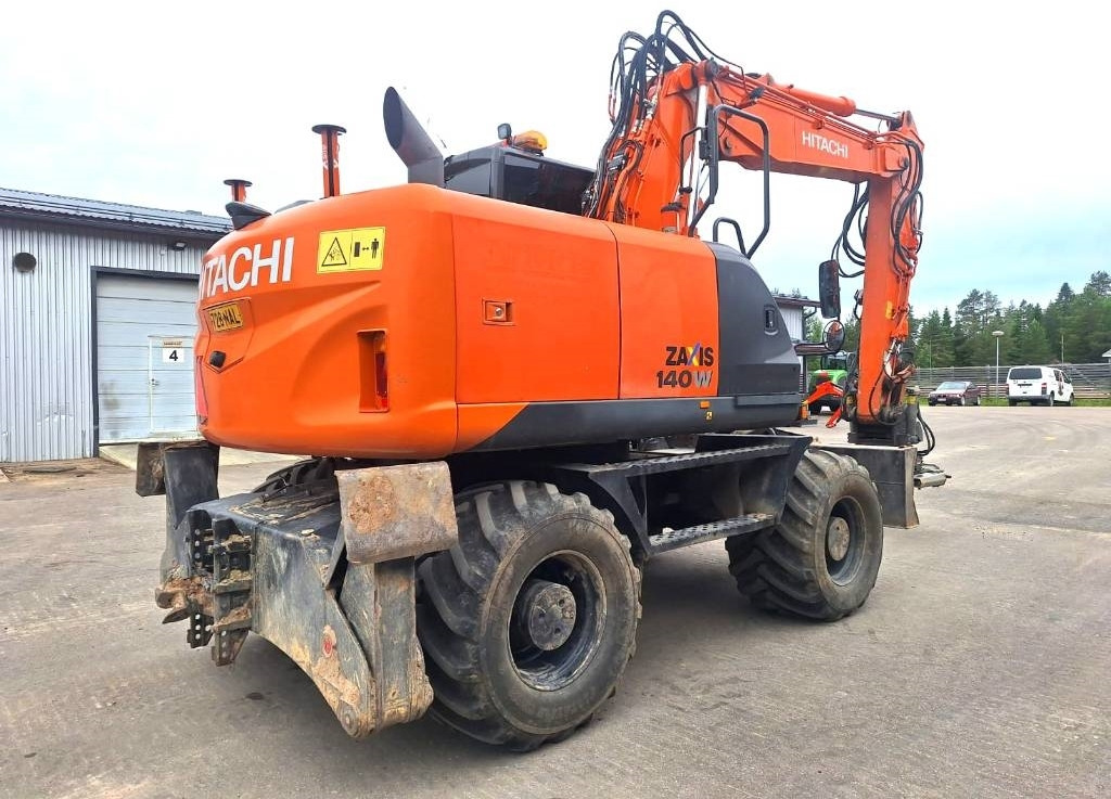 Hitachi ZX140W-5 HUIPPUVARUSTEET - Excavadora de ruedas: foto 4 Hitachi ZX140W-5 HUIPPUVARUSTEET - Excavadora de ruedas: foto 4