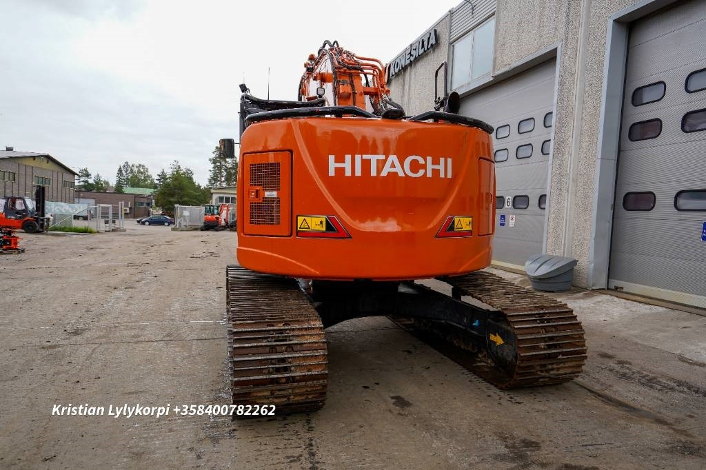 Hitachi ZX225USLC-7 ENGCON JA NOVATRON - Excavadora de cadenas: foto 3 Hitachi ZX225USLC-7 ENGCON JA NOVATRON - Excavadora de cadenas: foto 3