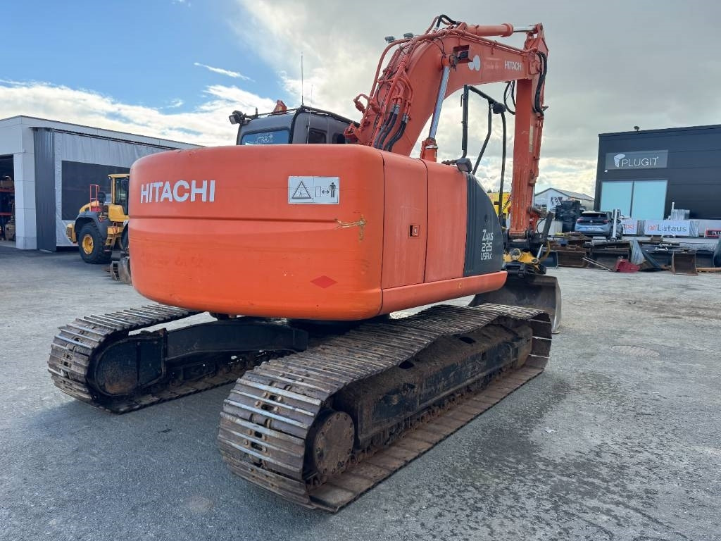 Hitachi ZX225USR PYÖRITTÄJÄLLÄ - Excavadora de cadenas: foto 5 Hitachi ZX225USR PYÖRITTÄJÄLLÄ - Excavadora de cadenas: foto 5