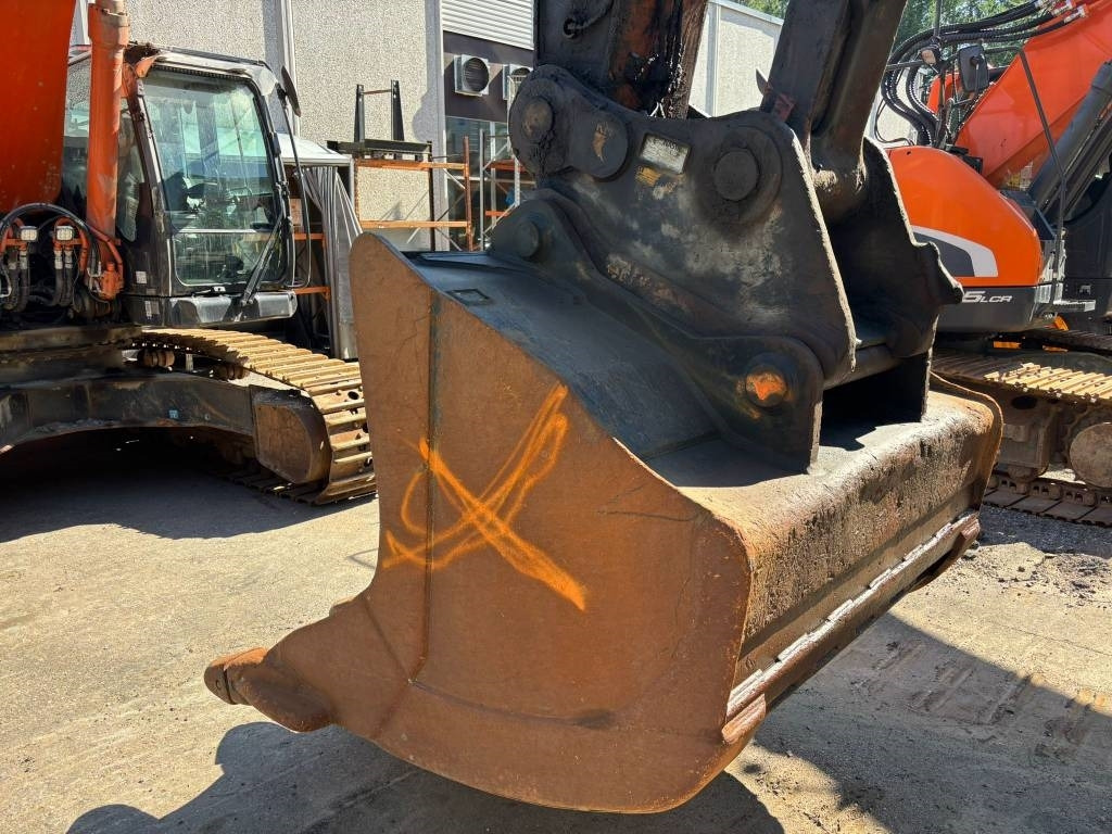 Hitachi ZX350LC-7 - Excavadora de cadenas: foto 5 Hitachi ZX350LC-7 - Excavadora de cadenas: foto 5