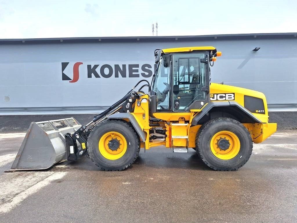 JCB 411HT T4F HYVÄT RENKAAT YM. - Cargadora de ruedas: foto 1 JCB 411HT T4F HYVÄT RENKAAT YM. - Cargadora de ruedas: foto 1