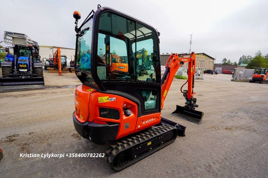 Kubota KX019-4 PYÖRITTÄJÄLLÄ - Miniexcavadora: foto 4 Kubota KX019-4 PYÖRITTÄJÄLLÄ - Miniexcavadora: foto 4