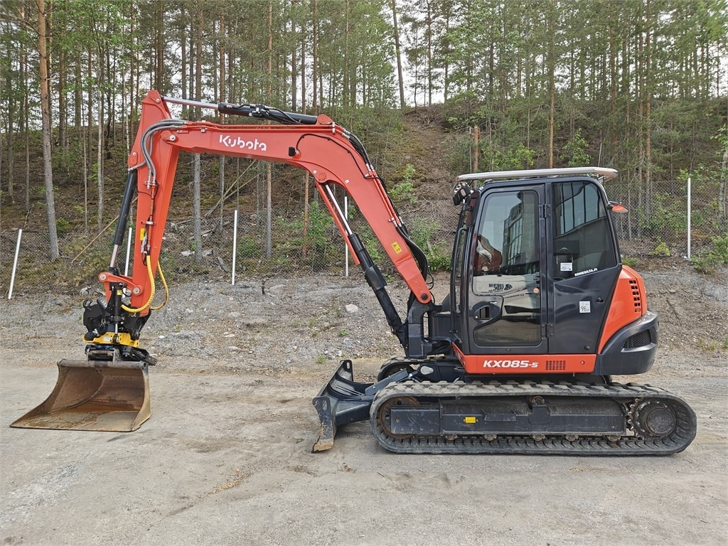 Kubota KX085-5 ENGCON, VASARA, KAUHAT - Miniexcavadora: foto 1 Kubota KX085-5 ENGCON, VASARA, KAUHAT - Miniexcavadora: foto 1