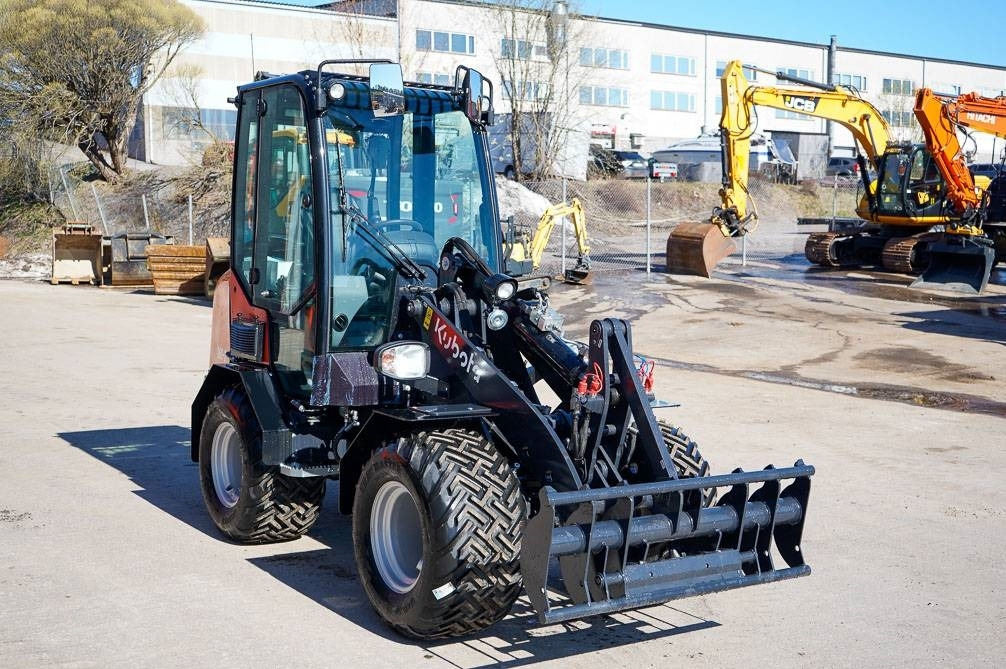 Kubota RT260-2 DELUXE - Cargadora de ruedas: foto 4 Kubota RT260-2 DELUXE - Cargadora de ruedas: foto 4