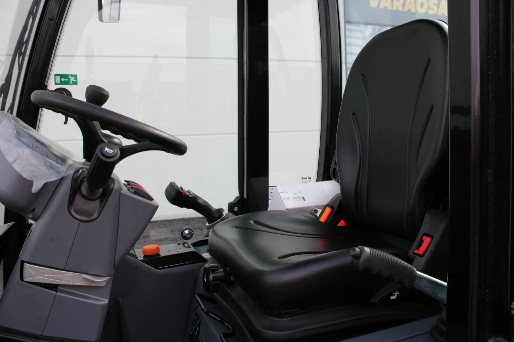 Leasing para Kubota RT280-2 UUSI  Kubota RT280-2 UUSI: foto 8