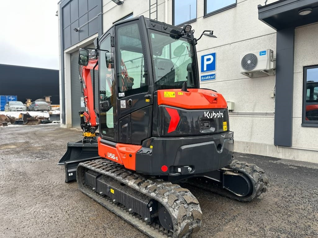 Kubota U 56-5 Uusi varusteilla - Miniexcavadora: foto 2 Kubota U 56-5 Uusi varusteilla - Miniexcavadora: foto 2