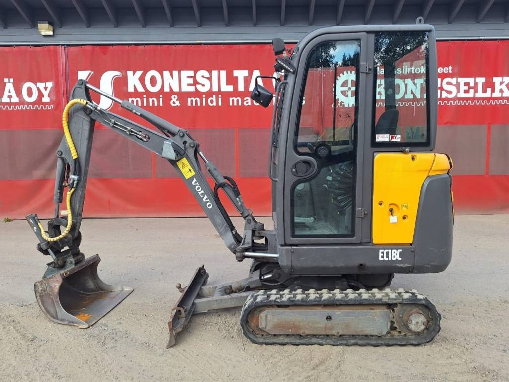 Volvo EC18C KALLISTAJALLA *EI ALVIA*  - Miniexcavadora: foto 1 Volvo EC18C KALLISTAJALLA *EI ALVIA*  - Miniexcavadora: foto 1