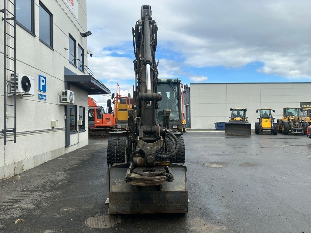 Volvo EW160E PYÖRITTÄJÄLLÄ - Excavadora de ruedas: foto 3 Volvo EW160E PYÖRITTÄJÄLLÄ - Excavadora de ruedas: foto 3