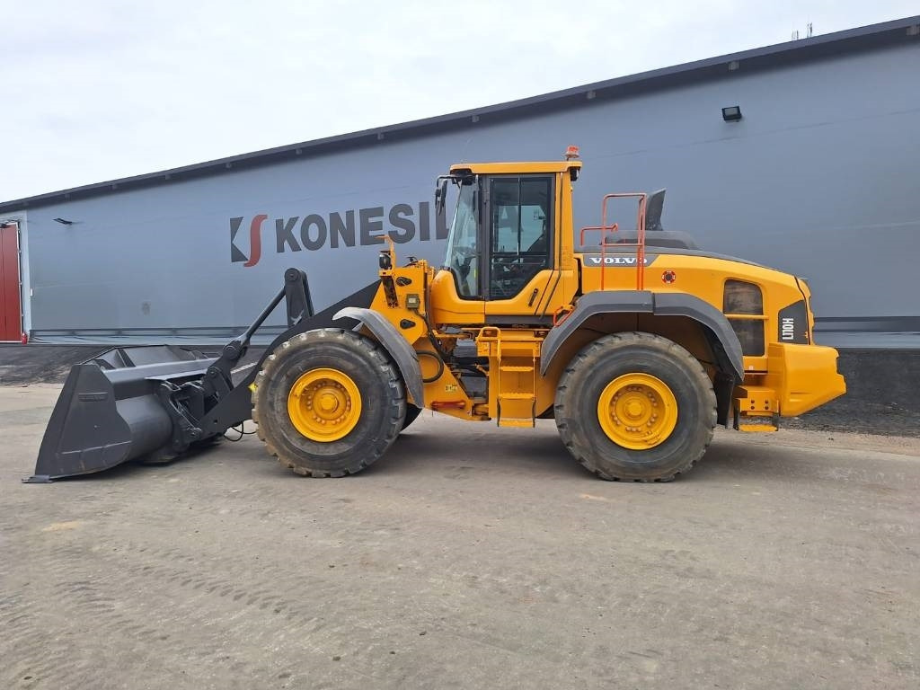 Volvo L110H MYYTY! SOLD! LONG BOOM, VAAKA, YM - Cargadora de ruedas: foto 1 Volvo L110H MYYTY! SOLD! LONG BOOM, VAAKA, YM - Cargadora de ruedas: foto 1