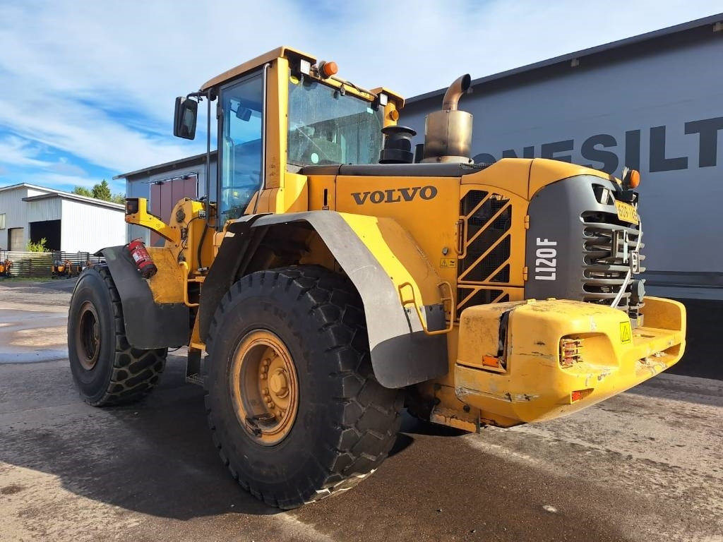 Volvo L120F VIPUOHJAUS - Cargadora de ruedas: foto 2 Volvo L120F VIPUOHJAUS - Cargadora de ruedas: foto 2