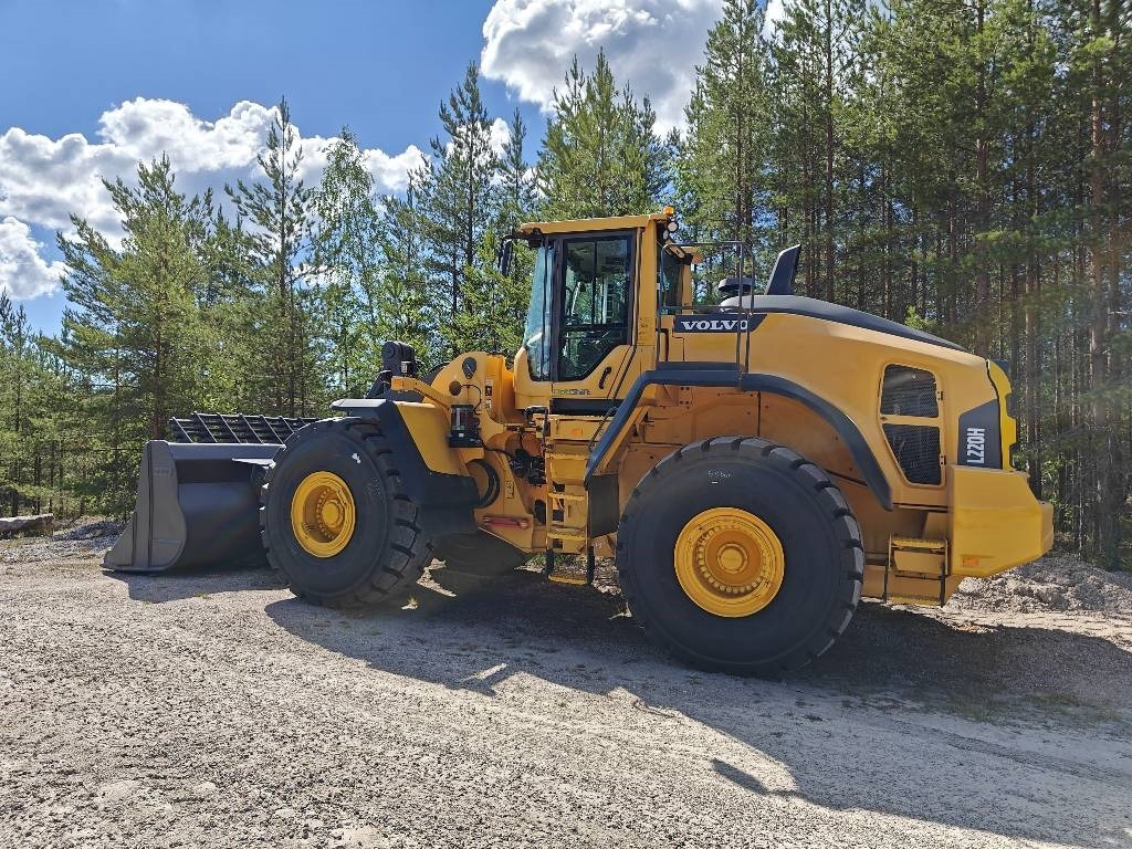 Volvo L220H MYYTY!!SOLD!! - Cargadora de ruedas: foto 2 Volvo L220H MYYTY!!SOLD!! - Cargadora de ruedas: foto 2