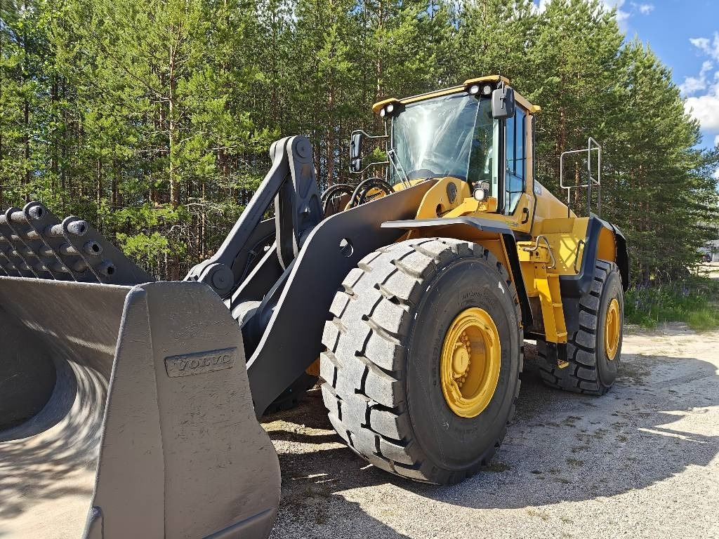 Volvo L220H MYYTY!!SOLD!! - Cargadora de ruedas: foto 3 Volvo L220H MYYTY!!SOLD!! - Cargadora de ruedas: foto 3