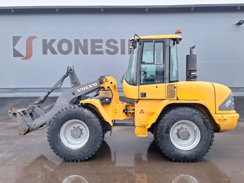 Volvo L45B TPS RASVARI, YM.  - Cargadora de ruedas: foto 1 Volvo L45B TPS RASVARI, YM.  - Cargadora de ruedas: foto 1