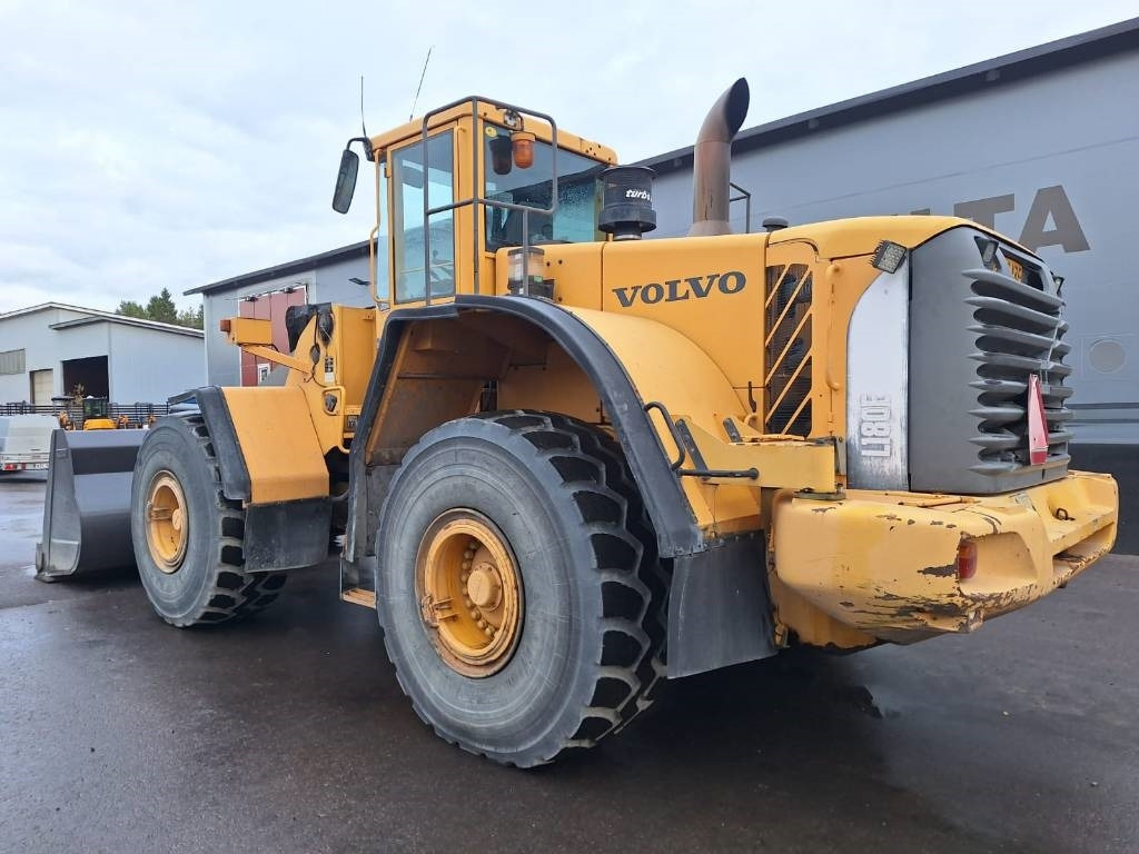 Volvo MYYTY! SOLD! L180E VAAKALLA  - Cargadora de ruedas: foto 2 Volvo MYYTY! SOLD! L180E VAAKALLA  - Cargadora de ruedas: foto 2