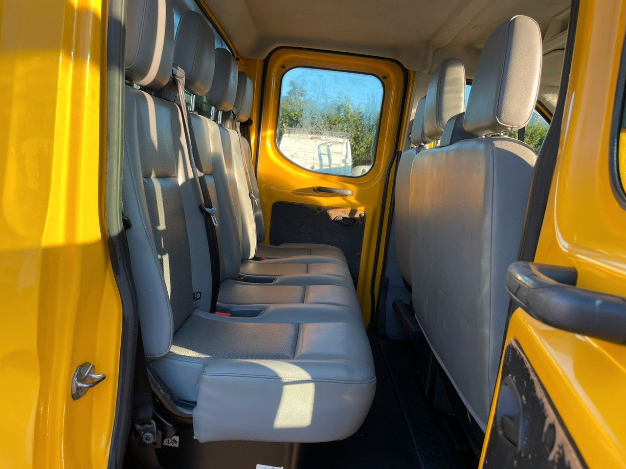 Ford Transit 2.2TDCI. Doka 7 Sitze. ALU pritsche. - Furgoneta caja abierta, Furgoneta combi: foto 5 Ford Transit 2.2TDCI. Doka 7 Sitze. ALU pritsche. - Furgoneta caja abierta, Furgoneta combi: foto 5
