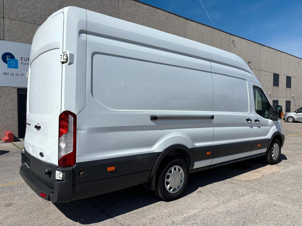 Ford Transit. Maxi. Klima. Euro 6B. Tempomat - Furgón: foto 3 Ford Transit. Maxi. Klima. Euro 6B. Tempomat - Furgón: foto 3