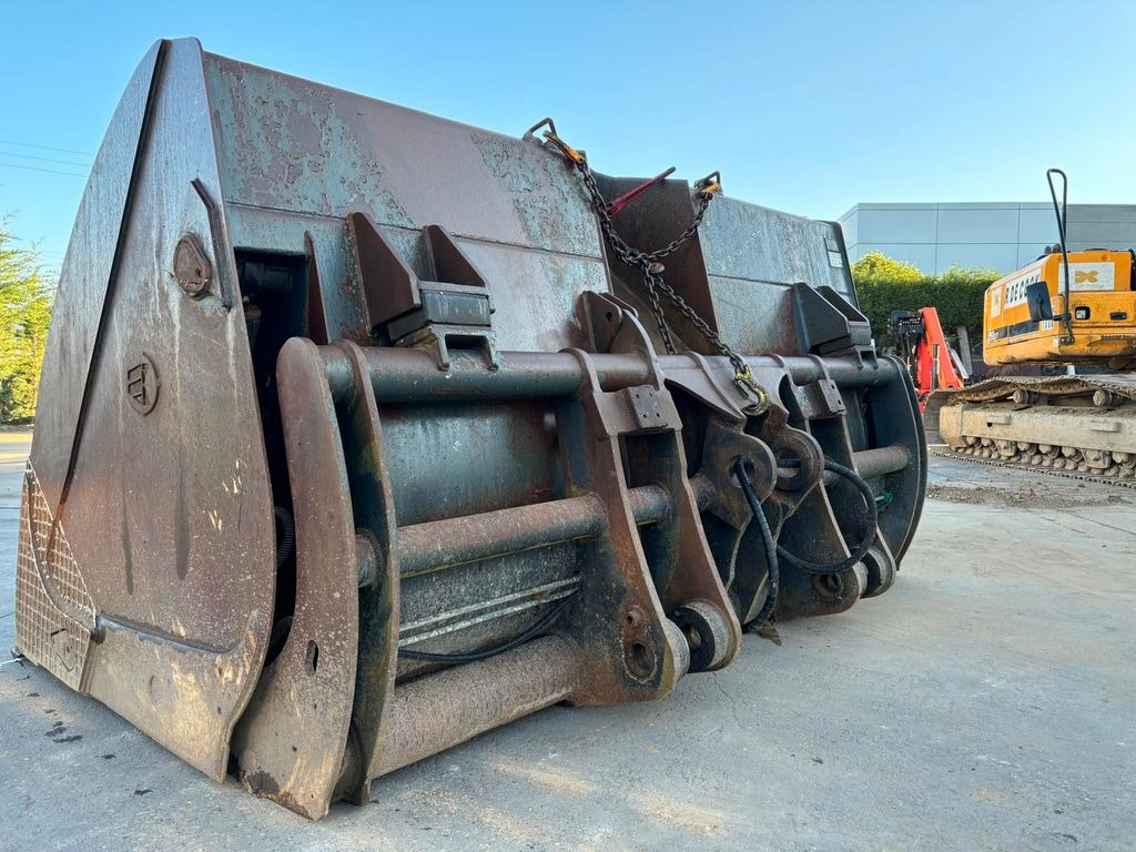 Liebherr L574 - L580. Kippschaufel 5m3. - Cazo cargador para Maquinaria de construcción: foto 3 Liebherr L574 - L580. Kippschaufel 5m3. - Cazo cargador para Maquinaria de construcción: foto 3