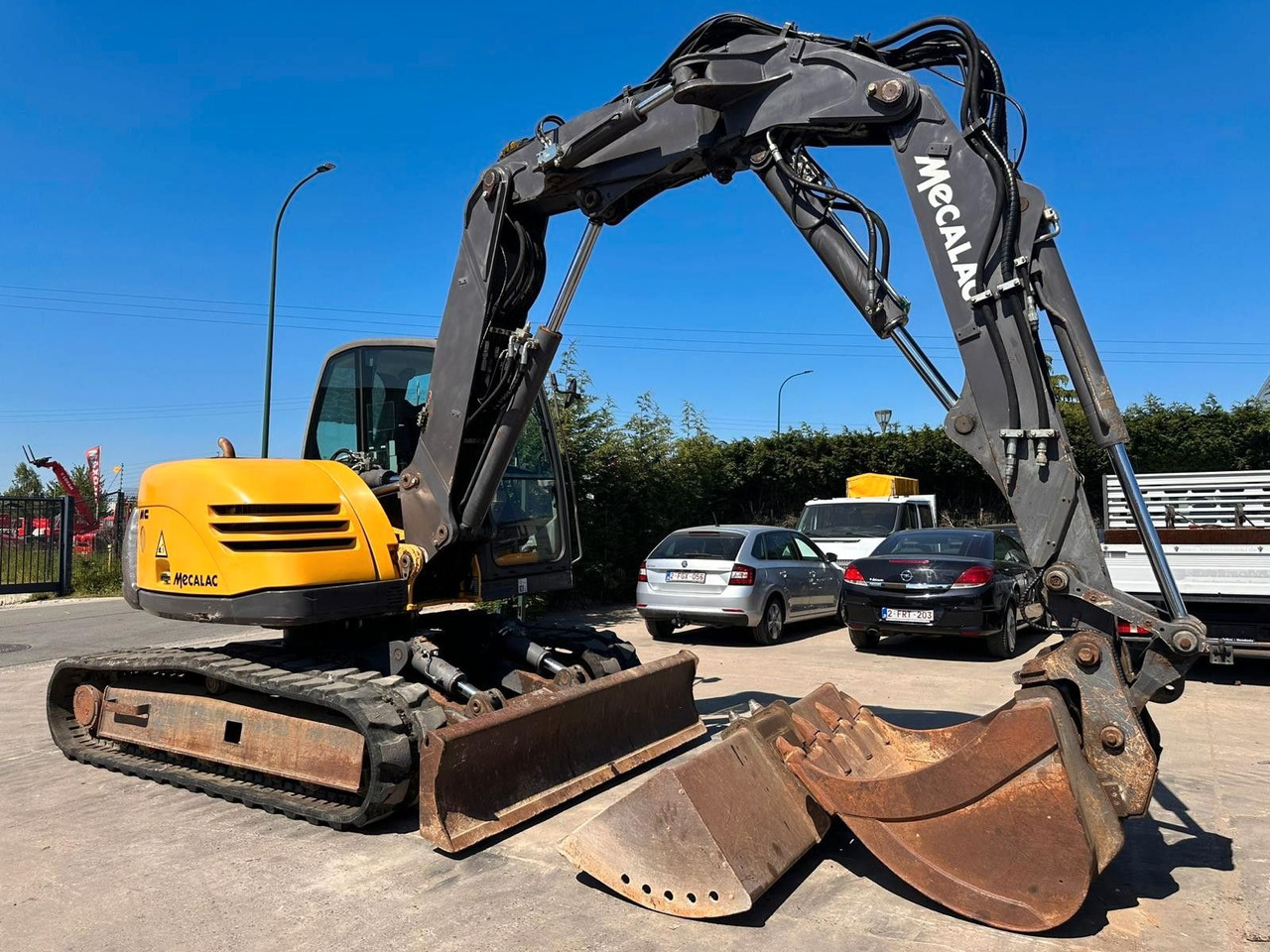 MECALAC M714. 3 Löffel + Gabel. Orginal 4098h. - Excavadora de cadenas: foto 3 MECALAC M714. 3 Löffel + Gabel. Orginal 4098h. - Excavadora de cadenas: foto 3
