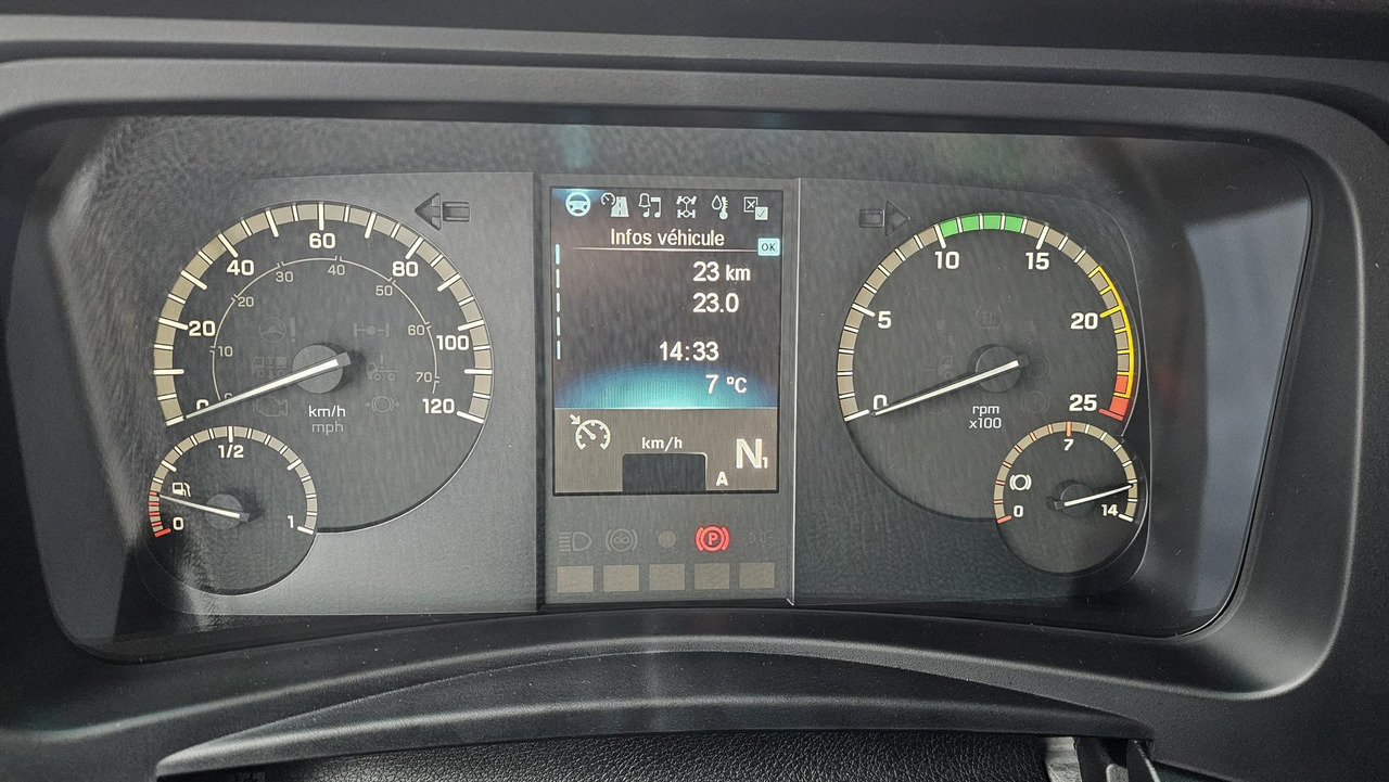 Cabeza tractora nuevo MERCEDES-BENZ Actros 3340 S 6x4 ADR Euro 3 Tractor Head: foto 16