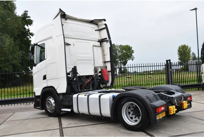 Scania S410 4x2EB MEGA 95 cm or 103 cm driving height - RETARDER - 822 TKM - FULL AIR - PARK. AIRCO - 2 x FUEL TANKS - TOP CONDITION - - Cabeza tractora: foto 3 Scania S410 4x2EB MEGA 95 cm or 103 cm driving height - RETARDER - 822 TKM - FULL AIR - PARK. AIRCO - 2 x FUEL TANKS - TOP CONDITION - - Cabeza tractora: foto 3
