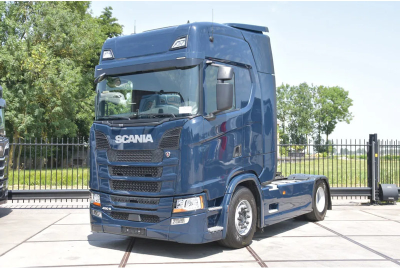 Scania S450 NGS 4x2NB - FULL AIR - 727 TKM - RETARDER - PARK. AIRCO - 2 x FUEL TANKS - TOP CONDITION - - Cabeza tractora: foto 2 Scania S450 NGS 4x2NB - FULL AIR - 727 TKM - RETARDER - PARK. AIRCO - 2 x FUEL TANKS - TOP CONDITION - - Cabeza tractora: foto 2