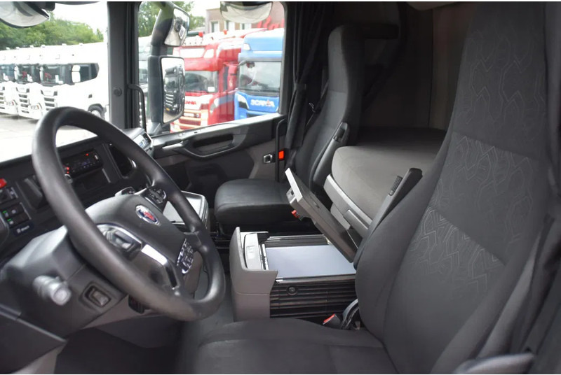 Scania S450 NGS 4x2NB - FULL AIR - RETARDER - ACC - PARK. AIRCO - 2 x FUEL TANKS - TOP CONDITION - - Cabeza tractora: foto 5 Scania S450 NGS 4x2NB - FULL AIR - RETARDER - ACC - PARK. AIRCO - 2 x FUEL TANKS - TOP CONDITION - - Cabeza tractora: foto 5