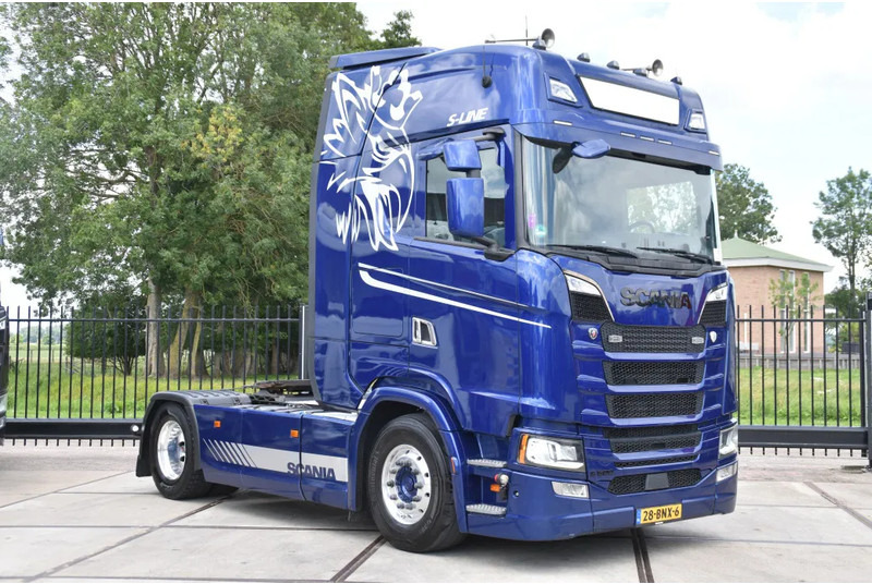 Scania S500 NGS 4x2NB - RETARDER - FULL AIR - PARK. AIRCO - LEATHER SEATS - 2 x FUEL TANKS - ALCOA'S - LED LIGHTS - - Cabeza tractora: foto 1 Scania S500 NGS 4x2NB - RETARDER - FULL AIR - PARK. AIRCO - LEATHER SEATS - 2 x FUEL TANKS - ALCOA'S - LED LIGHTS - - Cabeza tractora: foto 1