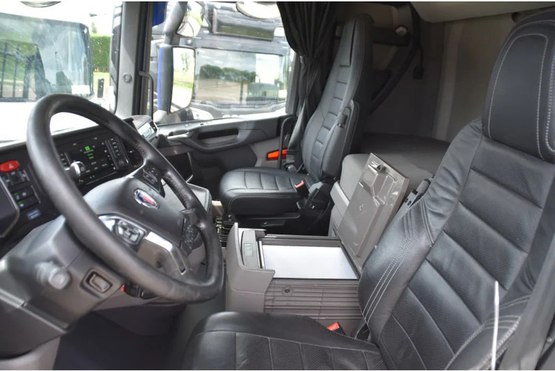 Scania S500 NGS 4x2NB - RETARDER - FULL AIR - PARK. AIRCO - LEATHER SEATS - 2 x FUEL TANKS - ALCOA'S - LED LIGHTS - - Cabeza tractora: foto 4 Scania S500 NGS 4x2NB - RETARDER - FULL AIR - PARK. AIRCO - LEATHER SEATS - 2 x FUEL TANKS - ALCOA'S - LED LIGHTS - - Cabeza tractora: foto 4