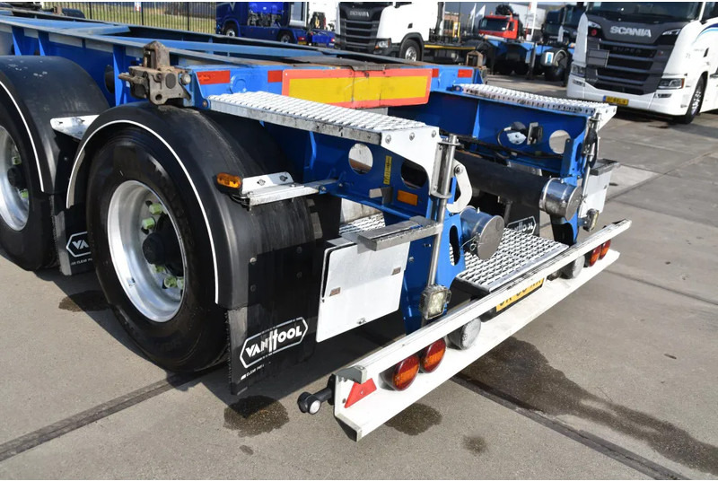 Van Hool A3C002 - ADR FL - 20 FT SWAP - LIFT AXLE - BPW AXLES - DISC BRAKES - 3180 KG EMPTY WEIGHT ! - Semirremolque portacontenedore/ Intercambiable: foto 3 Van Hool A3C002 - ADR FL - 20 FT SWAP - LIFT AXLE - BPW AXLES - DISC BRAKES - 3180 KG EMPTY WEIGHT ! - Semirremolque portacontenedore/ Intercambiable: foto 3