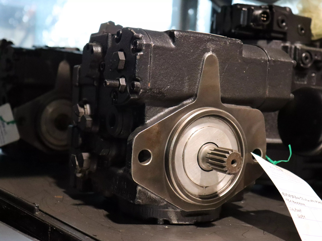 DANFOSS / SAUER 42R28DF8NN53UDXAP1Z3434N61NNNNN - Bomba hidráulica para Maquinaria de construcción: foto 1 DANFOSS / SAUER 42R28DF8NN53UDXAP1Z3434N61NNNNN - Bomba hidráulica para Maquinaria de construcción: foto 1