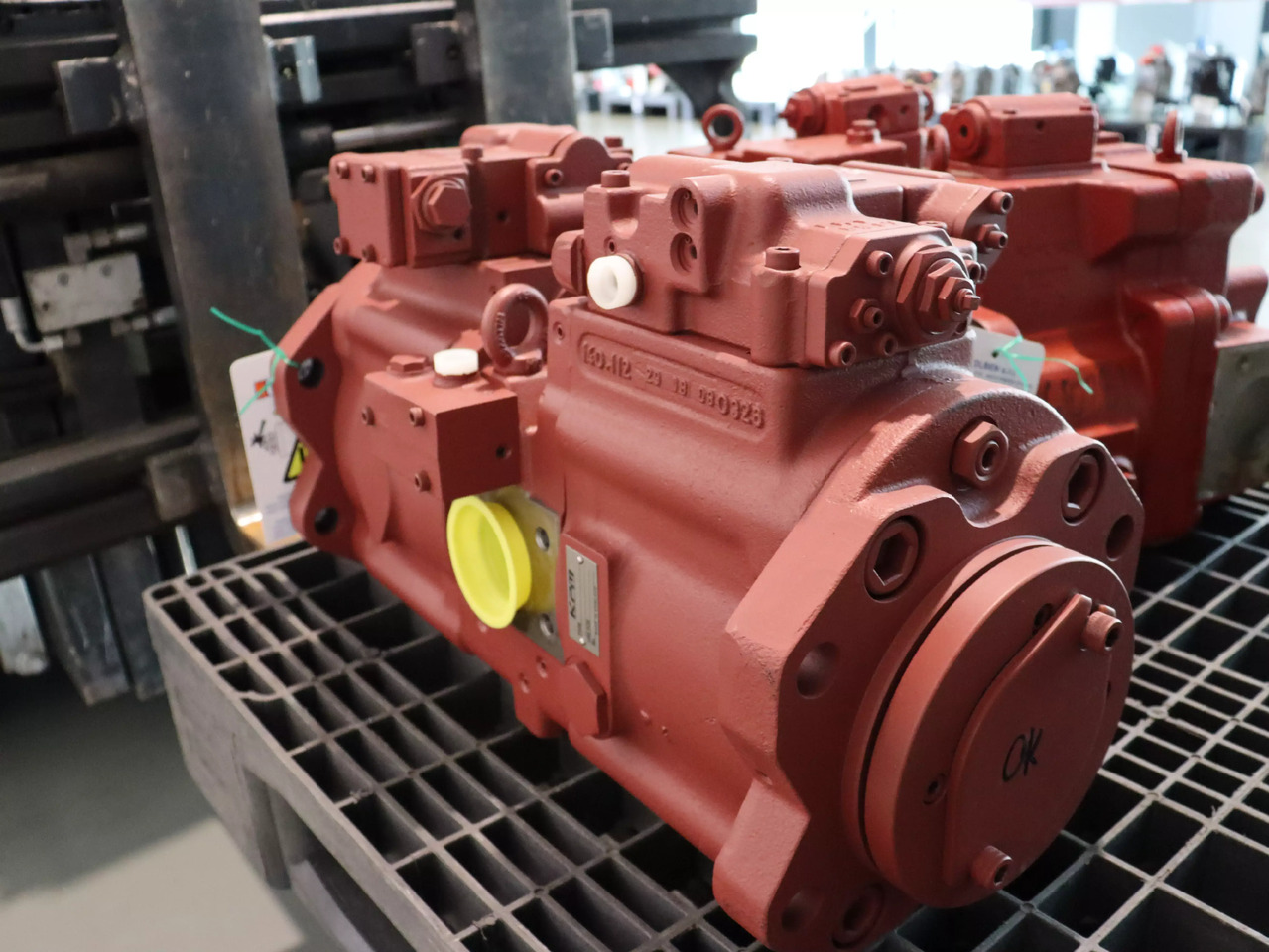 KAWASAKI K5V140DTP1A1R6NOA1 - Motor hidráulico para Maquinaria de construcción: foto 3 KAWASAKI K5V140DTP1A1R6NOA1 - Motor hidráulico para Maquinaria de construcción: foto 3