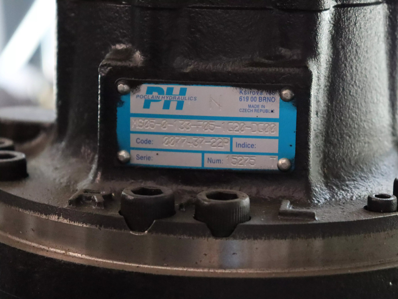 POCLAIN MS05-0-133-F05-1G20-DG00 - Motor hidráulico para Maquinaria de construcción: foto 3 POCLAIN MS05-0-133-F05-1G20-DG00 - Motor hidráulico para Maquinaria de construcción: foto 3