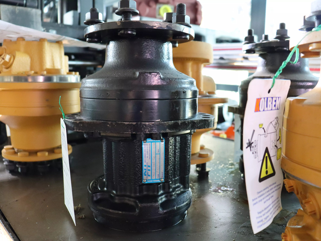 POCLAIN MSE02-2-DEA-F03-1120-DJP0 - Motor hidráulico para Maquinaria de construcción: foto 1 POCLAIN MSE02-2-DEA-F03-1120-DJP0 - Motor hidráulico para Maquinaria de construcción: foto 1