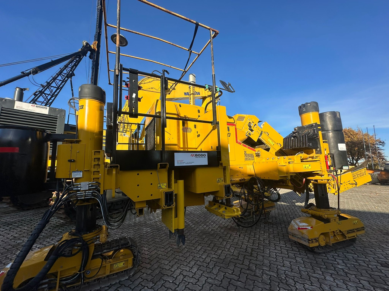 GOMACO 3300 - Extendedora de encofrado deslizante: foto 2 GOMACO 3300 - Extendedora de encofrado deslizante: foto 2