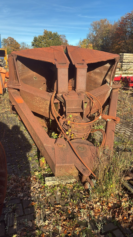 Liebherr Volvo Komatsu Volvo 460 Liebherr R944 R952 R974 KOMATSU PC1250 - Cazo para excavadora para Excavadora de cadenas: foto 3 Liebherr Volvo Komatsu Volvo 460 Liebherr R944 R952 R974 KOMATSU PC1250 - Cazo para excavadora para Excavadora de cadenas: foto 3