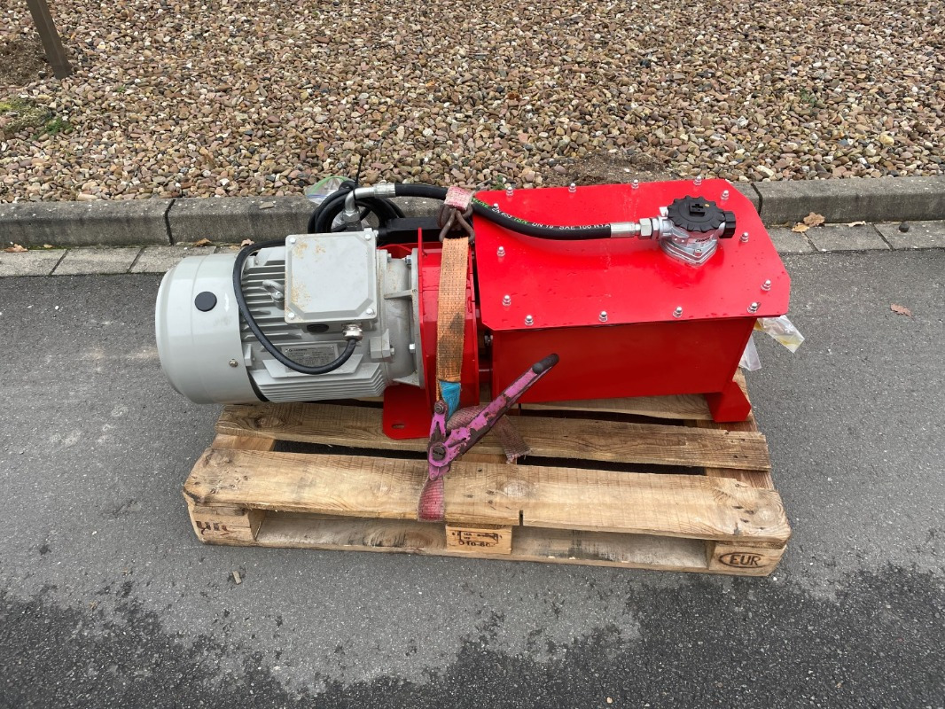 Herramienta/ Equipo Aggregat 11KW: foto 1