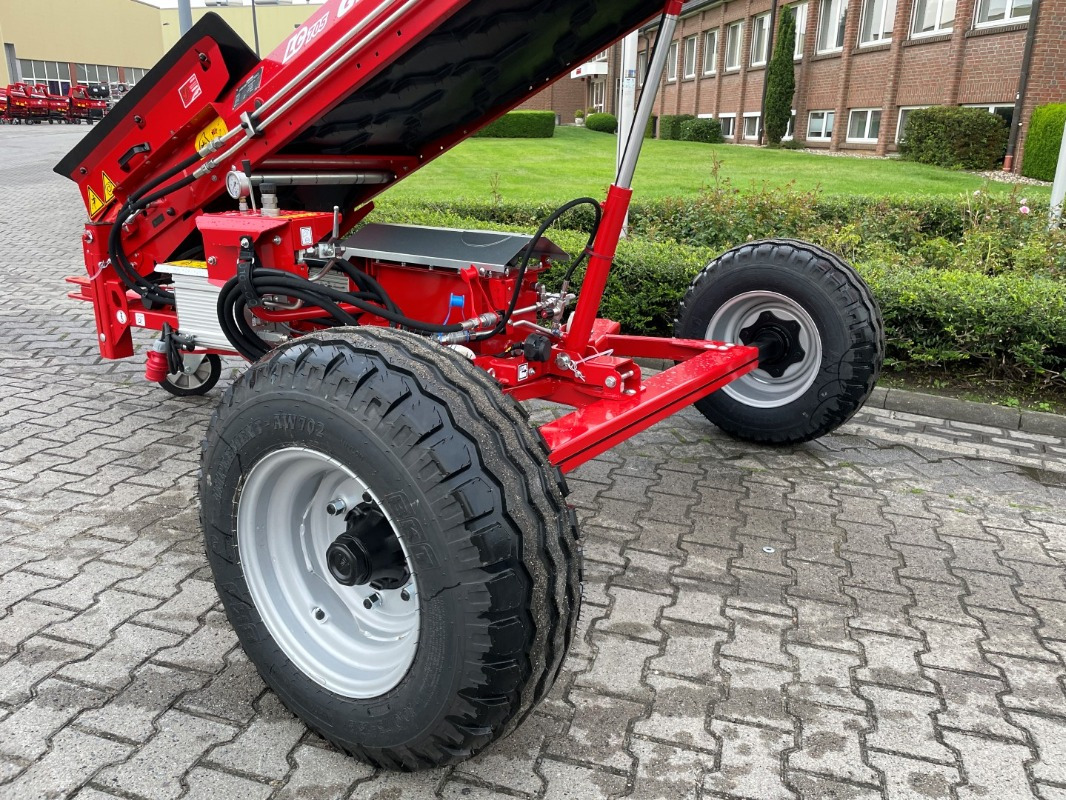 Grimme LC 705 - Rental - Almacenamiento: foto 3 Grimme LC 705 - Rental - Almacenamiento: foto 3
