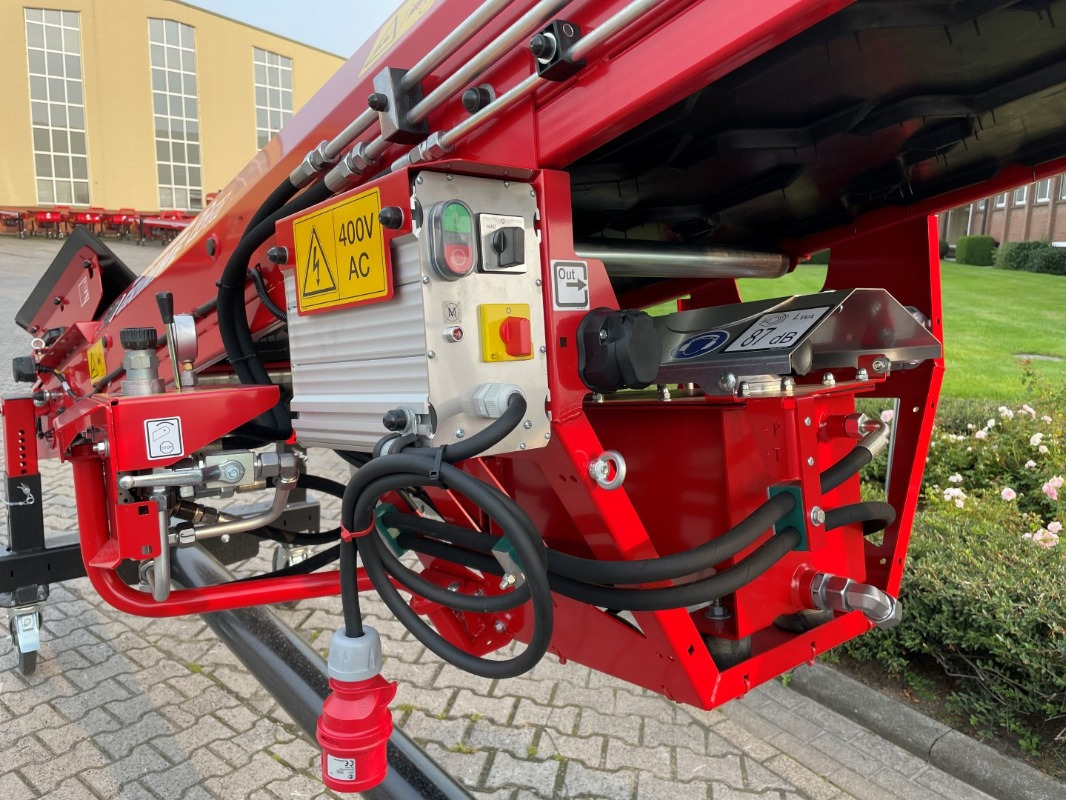 Grimme LC 707 - Rental - Almacenamiento: foto 4 Grimme LC 707 - Rental - Almacenamiento: foto 4