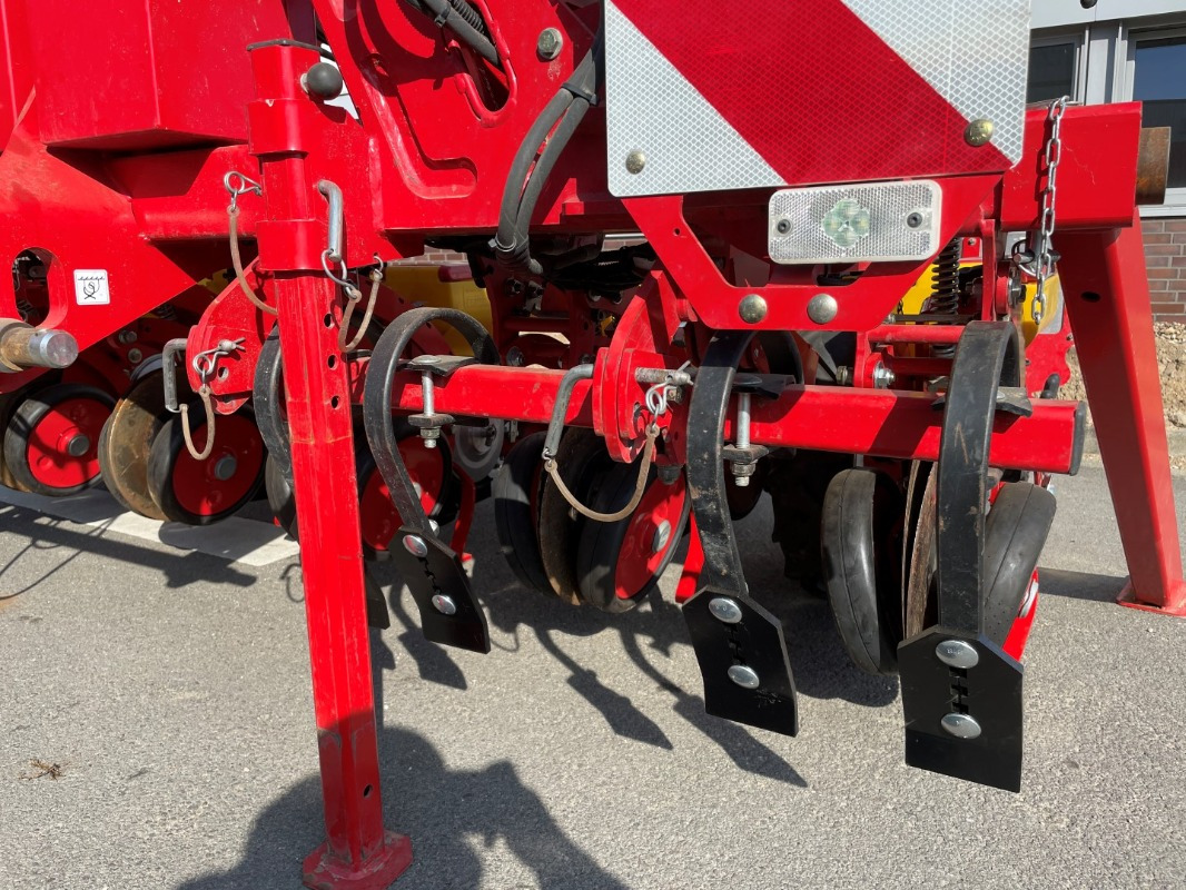 Grimme MATRIX 1200 - Sembradora: foto 5 Grimme MATRIX 1200 - Sembradora: foto 5