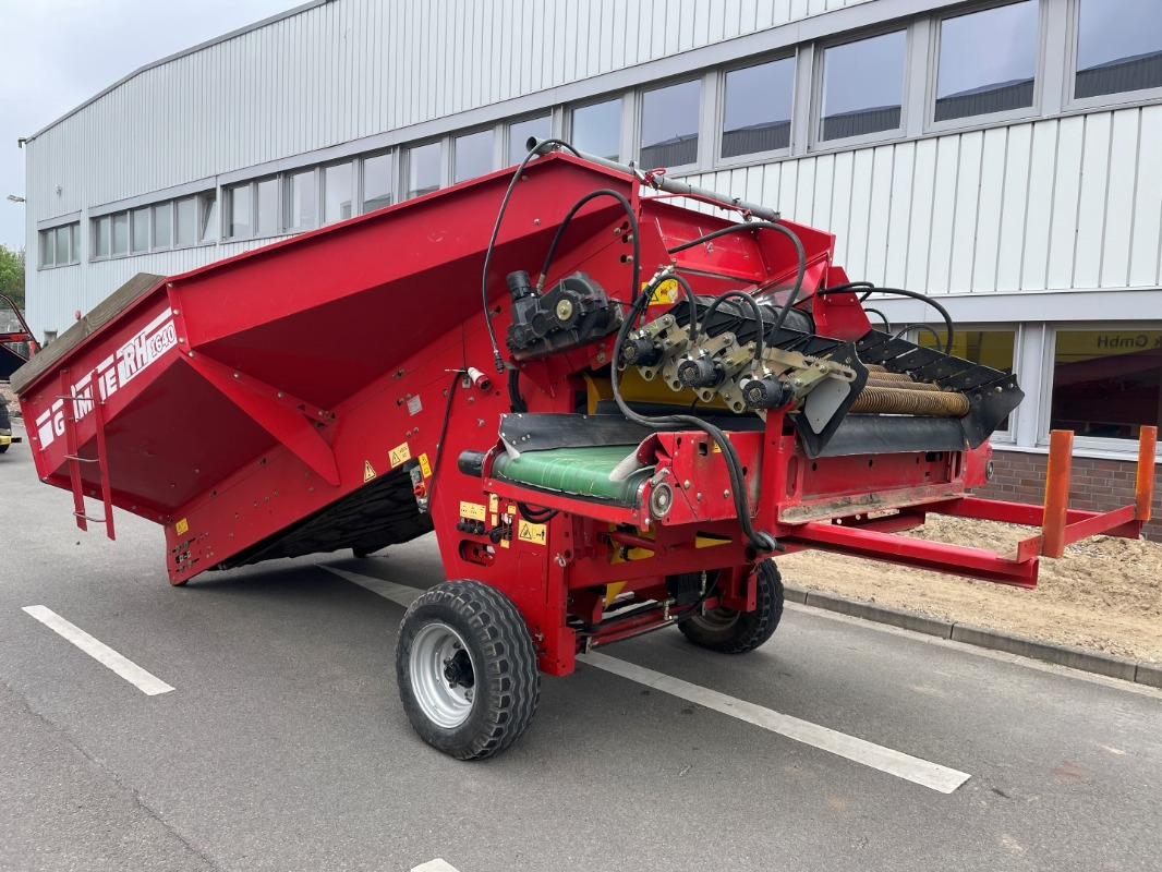 Grimme RH 16-40 E - Almacenamiento: foto 3 Grimme RH 16-40 E - Almacenamiento: foto 3