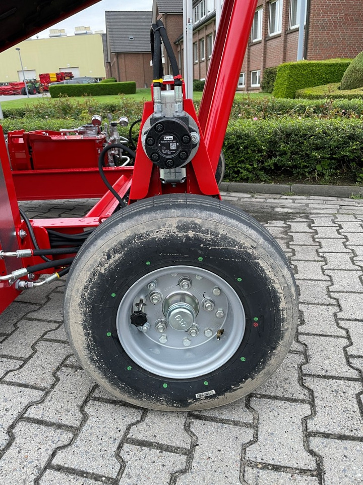 Grimme SL 145 - Rental - Almacenamiento: foto 3 Grimme SL 145 - Rental - Almacenamiento: foto 3